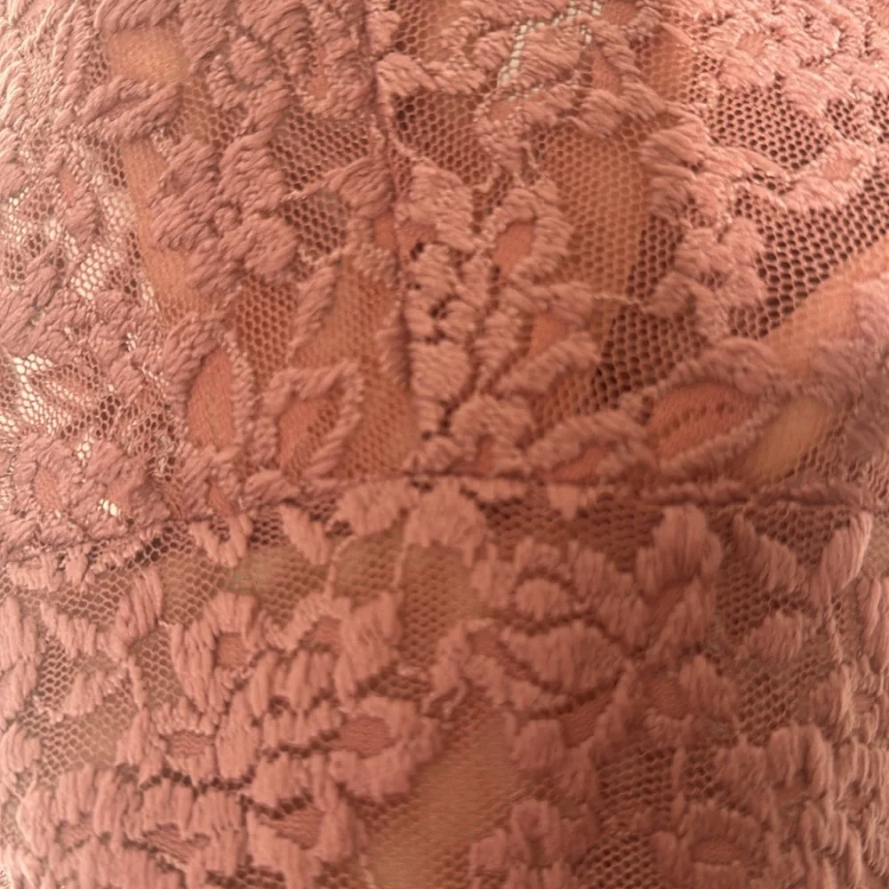 Sheer Lace Top - Picture 5 of 6